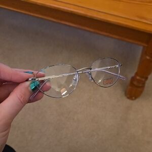 Indie Shanghai Blueberry Eye Glasses